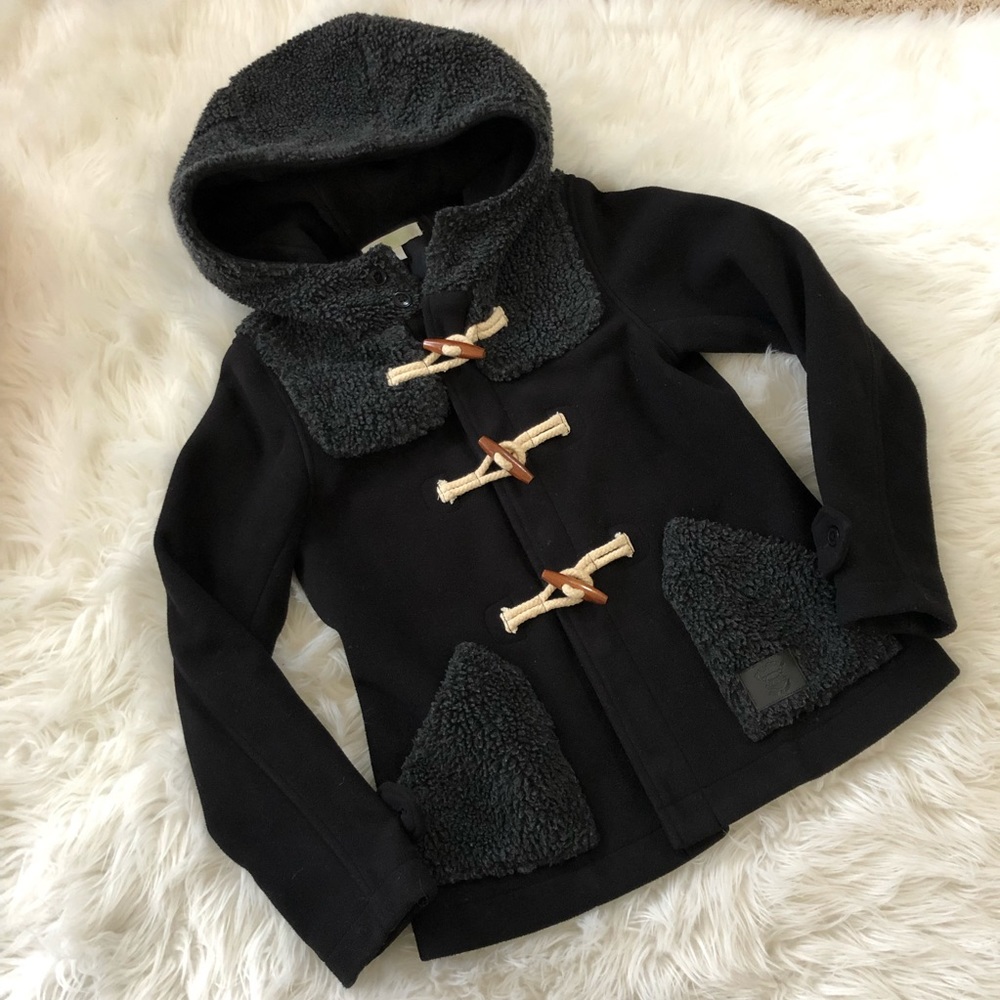 💘 EUC💘 FINGERCROXX sherpa toggle jacket ~ S